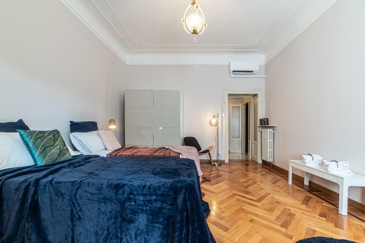 Joivy Sophisticated 3-Bed Flat With Desk Lejlighed Milano Eksteriør billede